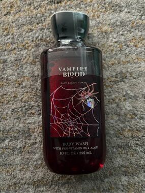 NWT Bath & Body Works Vampire Blood Body Wash